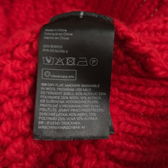 H&M Red Wool Blend Knit Sweater- Size S like new! - Picture 5 of 5